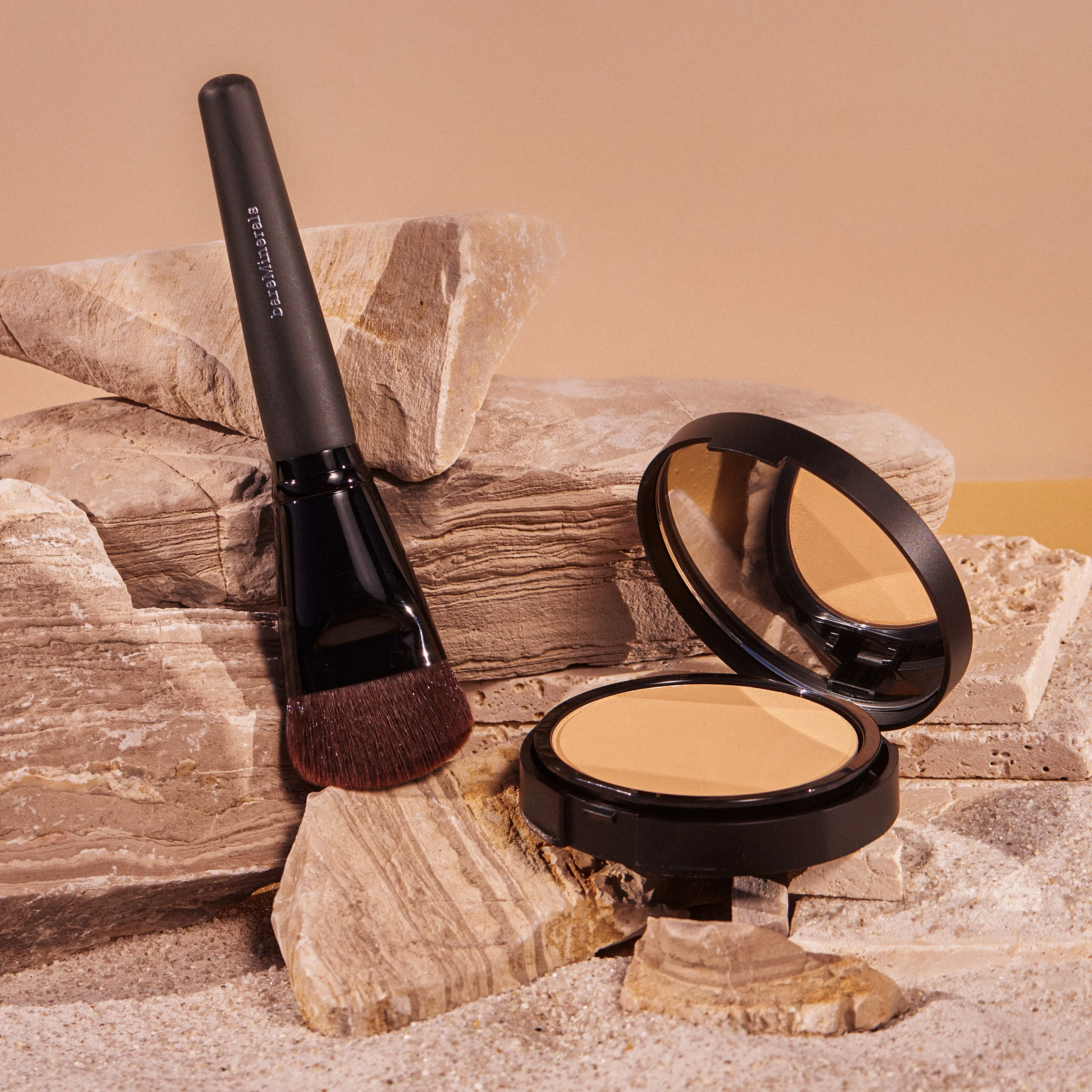 BAREPRO® 24HR Powder Foundation & Luxe Brush Bundle