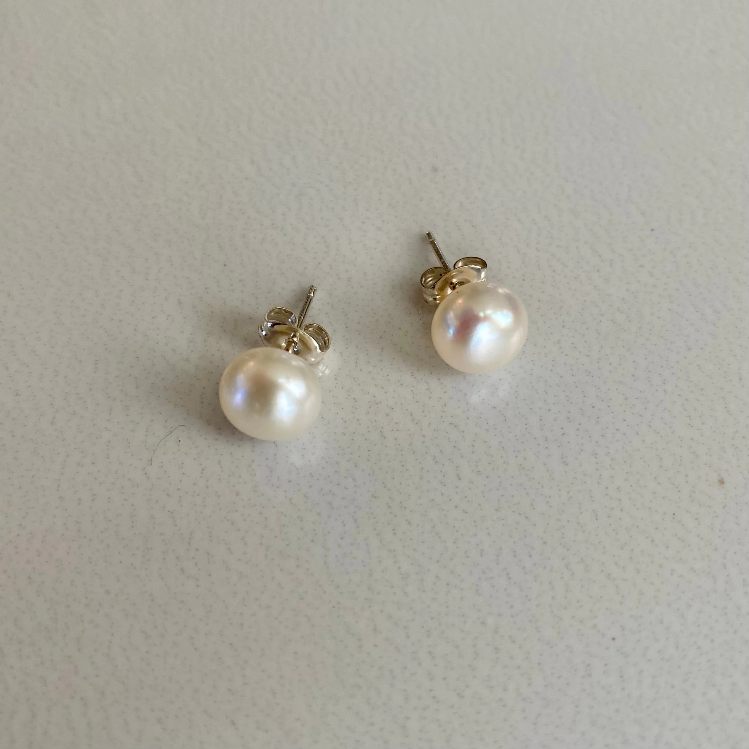 Button Pearl Earrings