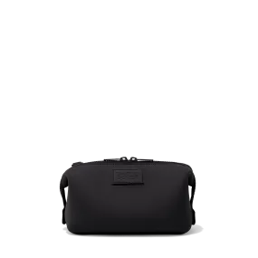 Hunter Toiletry Bag in Onyx, Small
