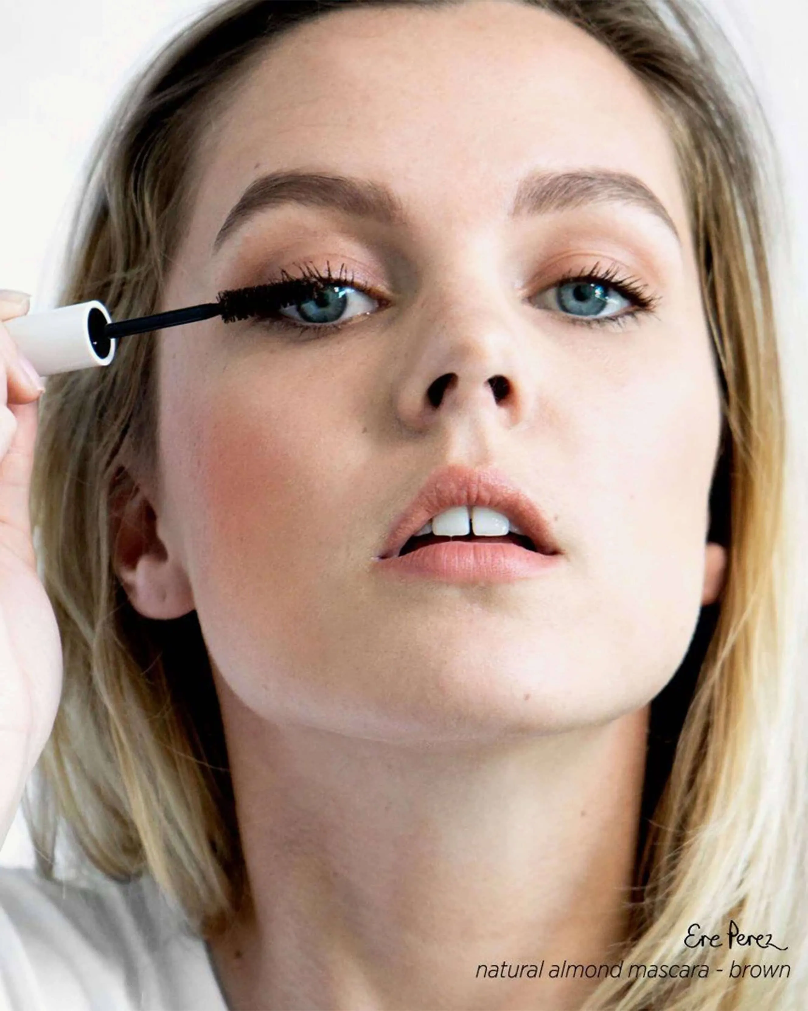 Natural Almond Mascara