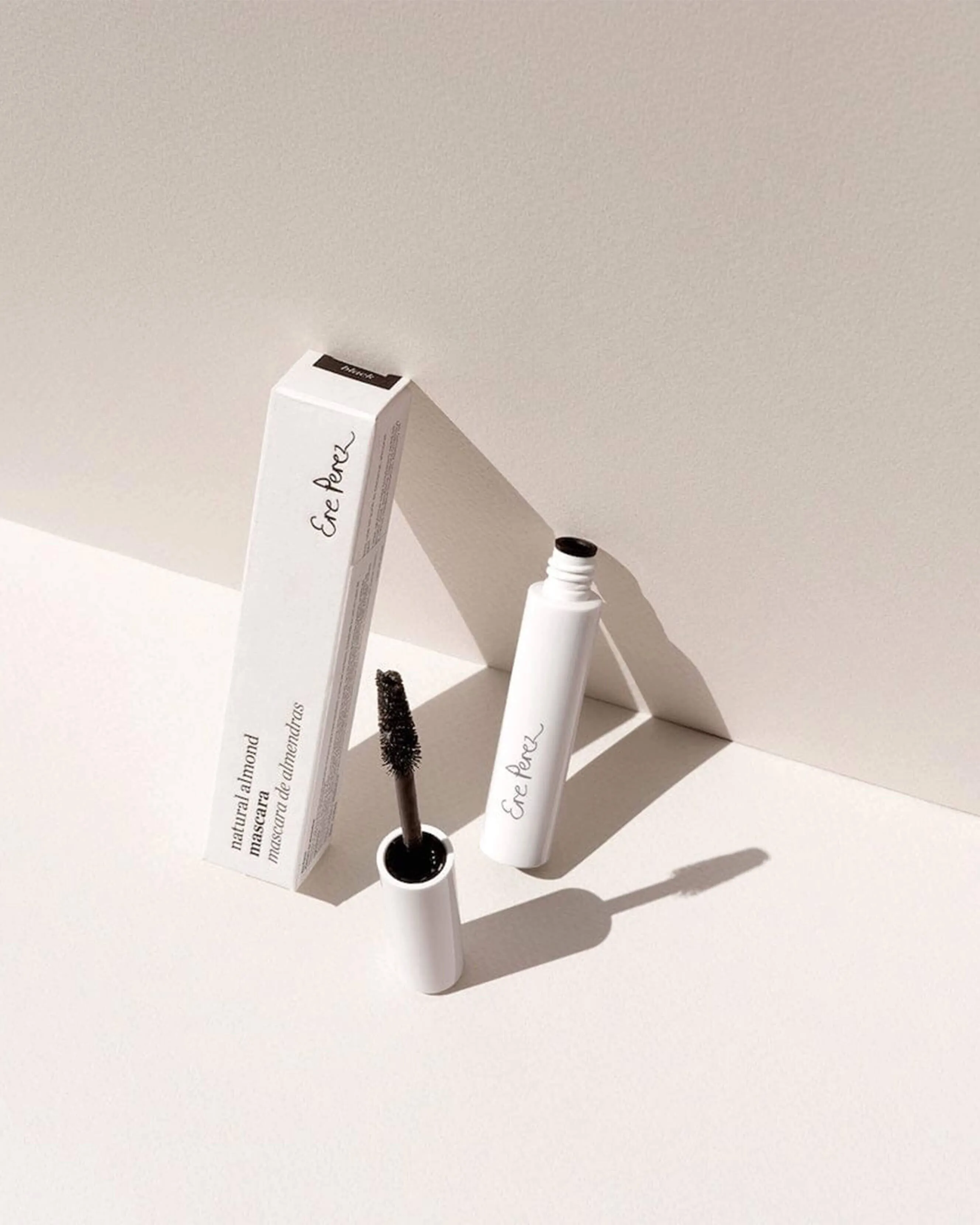 Natural Almond Mascara