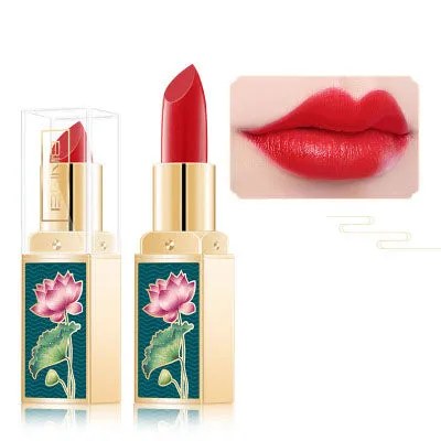 Prolonged Wear Non-Smudging Matte Lipstick
